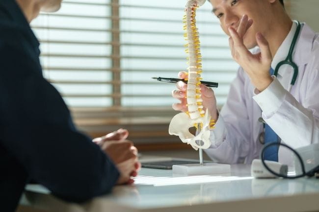 Pagrindiniai ortopedinių traumų prietaisų augimo varikliai - „Idata“ tyrimai